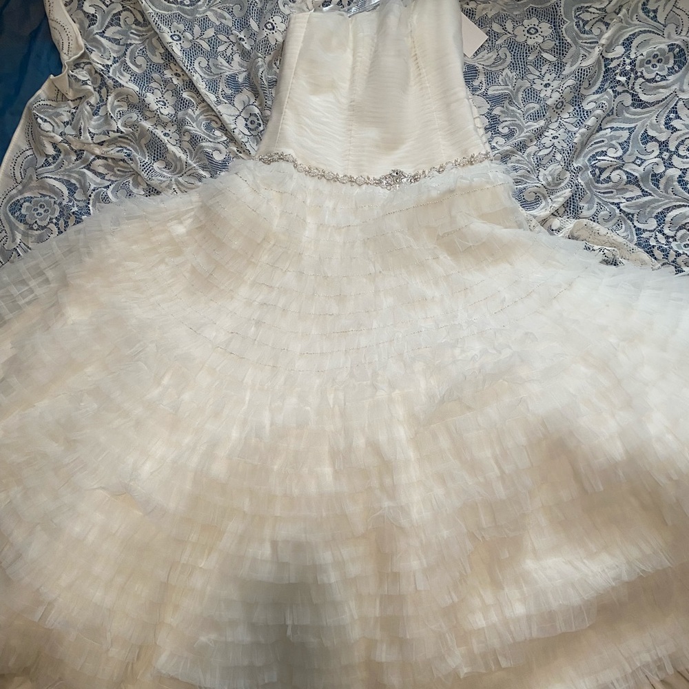 wedding dress